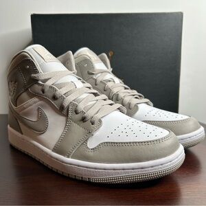 Nike Air Jordan 1 Mid Linen College Grey/Light Bone (8.5M/10W)